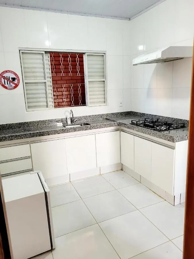 Casa De Temporada Pousada Do Baiano Caldas Novas Brazylia