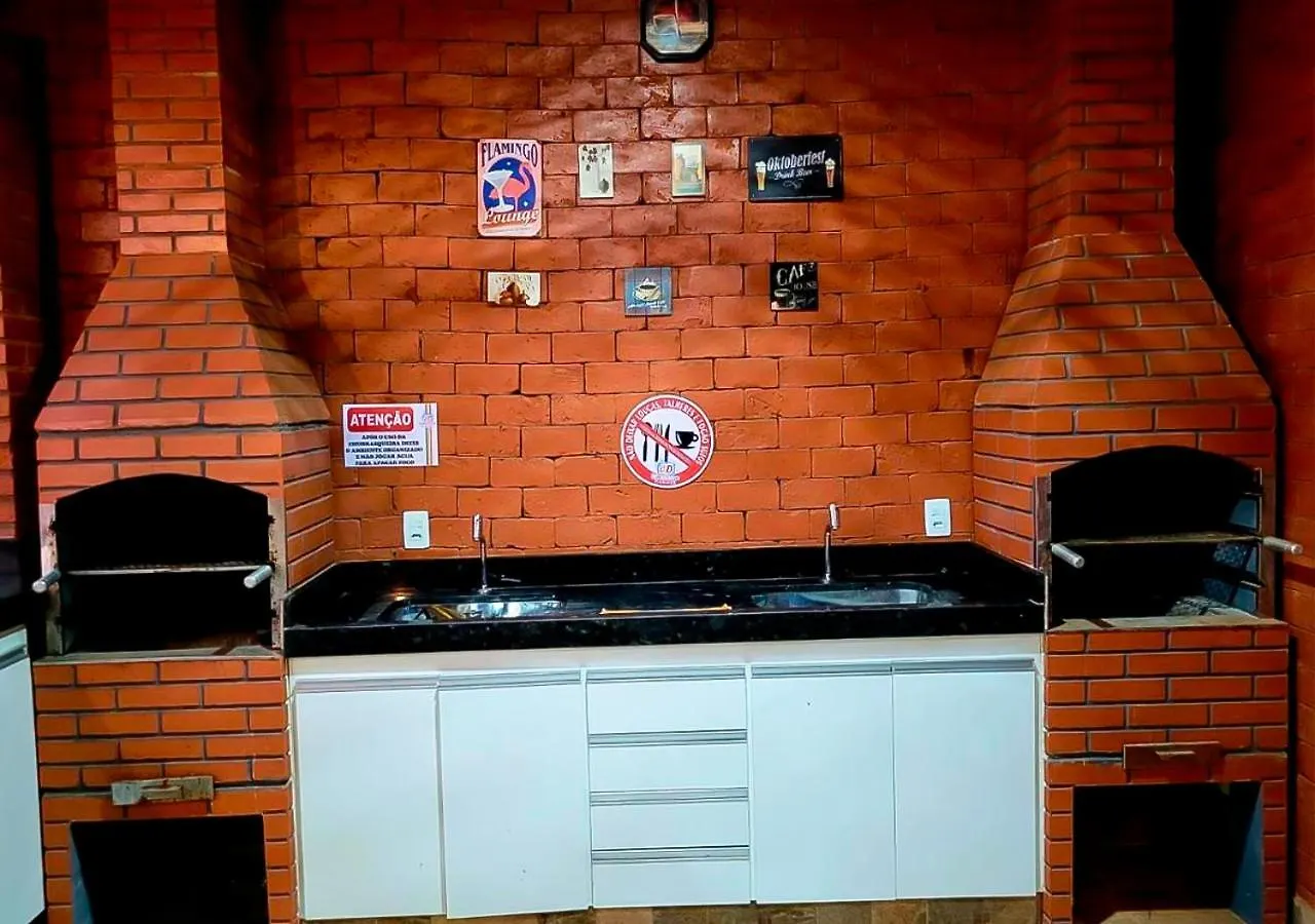 Casa De Temporada Pousada Do Baiano Caldas Novas Brazylia