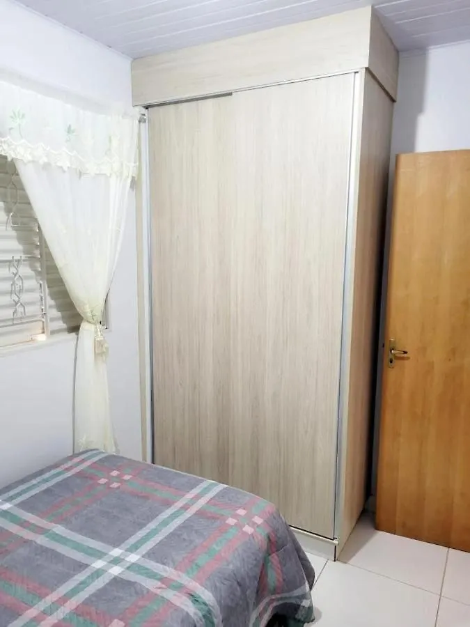 Pensjonat Casa De Temporada Pousada Do Baiano Caldas Novas